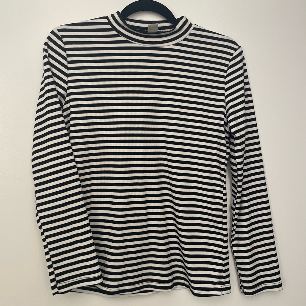 Black and White Striped Faux Turtleneck Long Sleeve Women’s Size L
